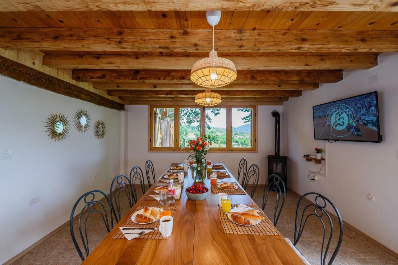Beautiful Cottage With Heated Pool For 22 Ppl Plaški Buitenkant foto